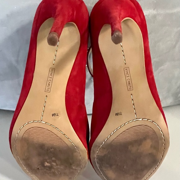 Vince Camuto Jassita Red Suede Jeweled Pearl Ankle Strap Pump - Size 7-1/2 - Picture 10 of 10
